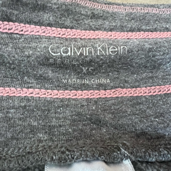 Calvin Klein joggers, size XS. - Picture 4 of 6